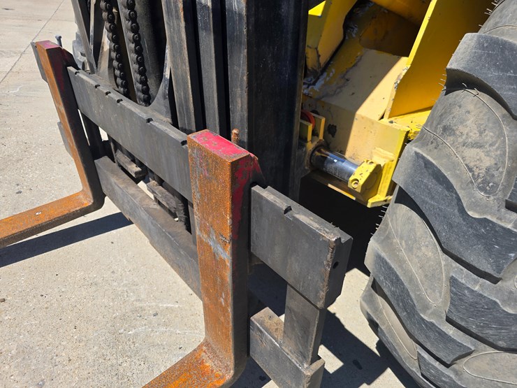 2000-sellick-sd80-image-24