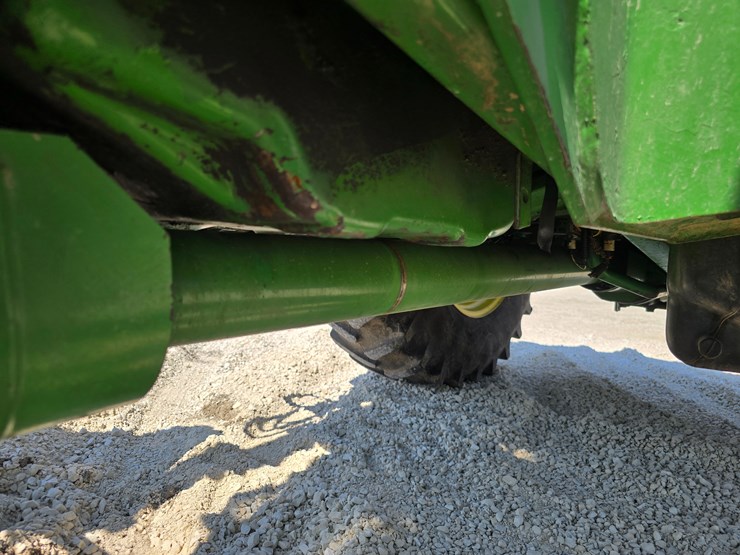 2002-john-deere-6220-image-29