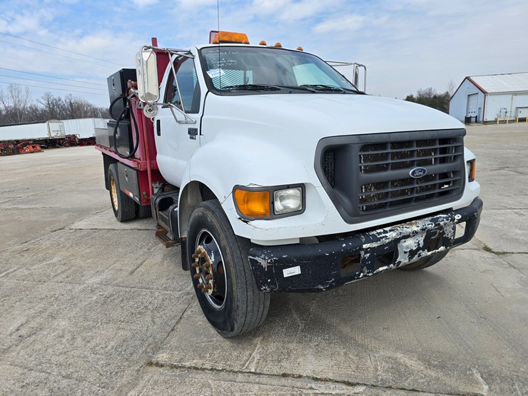 2000-ford-2000-image-16