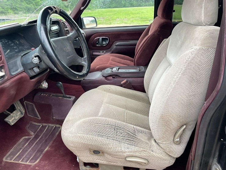 1995-gmc-1500-image-10