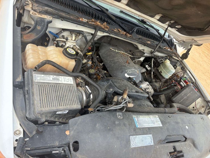 2001-gmc-sierra-2500-image-23