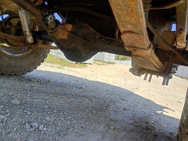 1993-jeep-wrangler-image-78