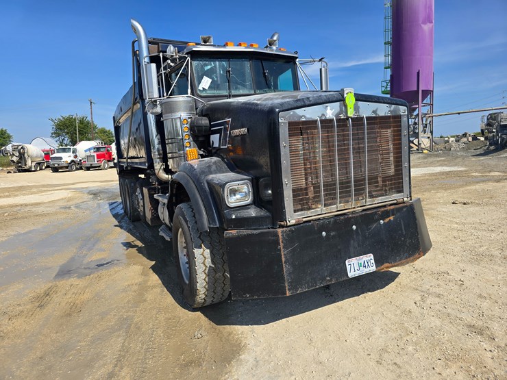 #21305-•-2003-kenworth-dump-truck-image-41