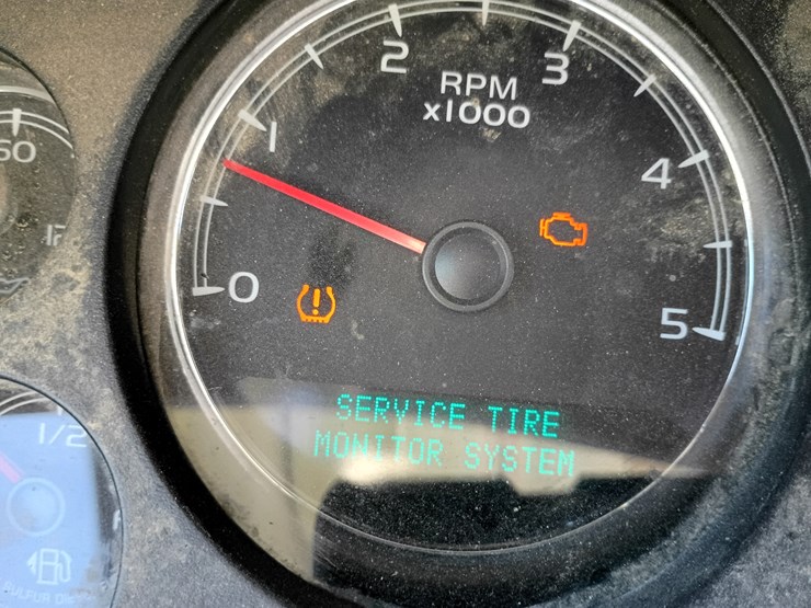 2007-chevrolet-silverado-2500-image-56