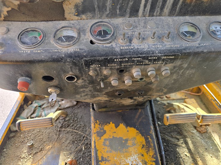 1971-deere-570a-image-84