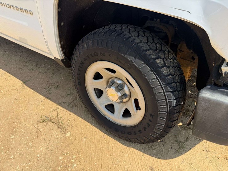 2014-chevrolet-1500-image-10