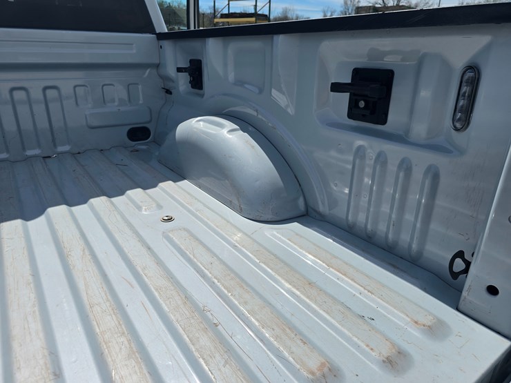 2022-ford-f150-image-63