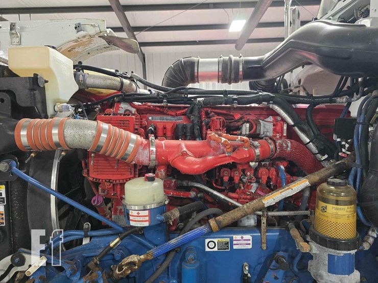 2009-peterbilt-367-image-19