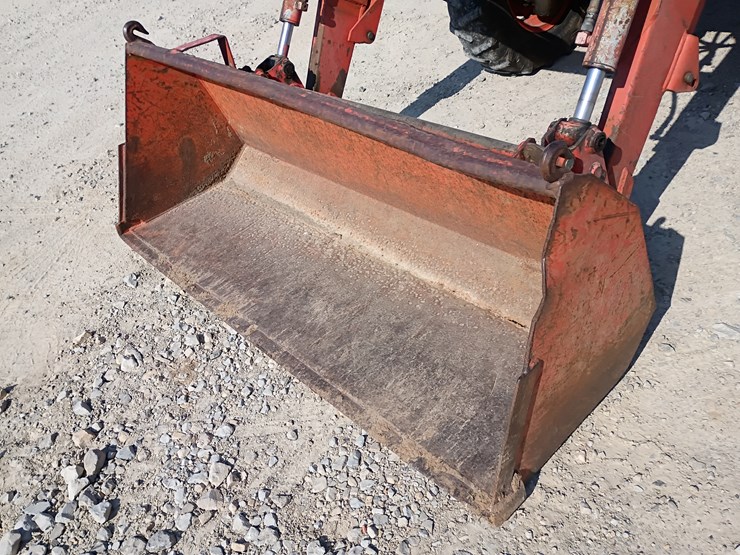 2001-kubota-l4300-image-68