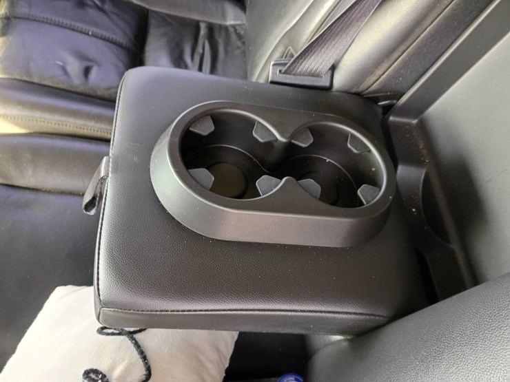 2010-chevrolet-tahoe-image-62