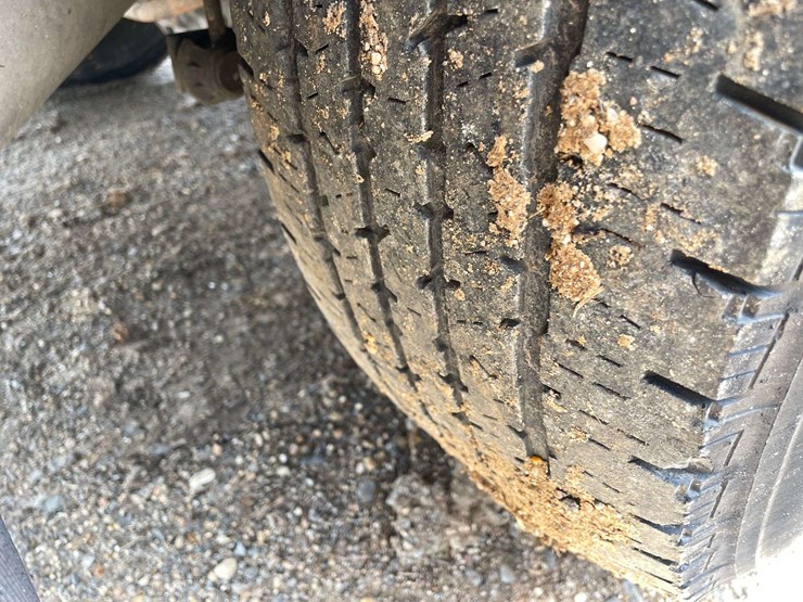 2015-dodge-ram-2500-image-24