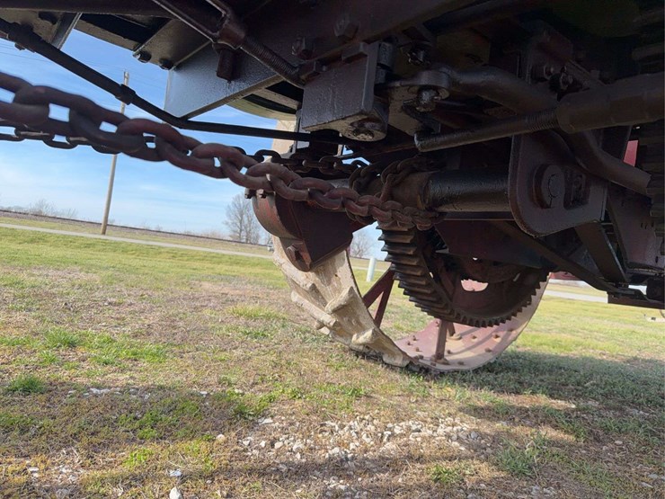 25hp-international-type-d-titan-image-21