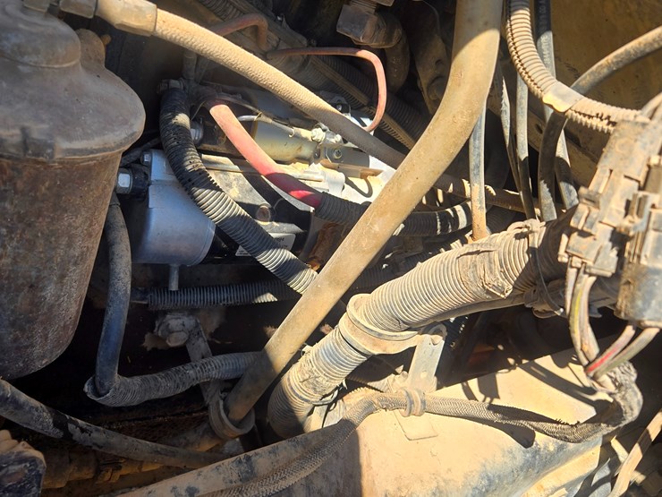 1998-mack-rd688s-image-51