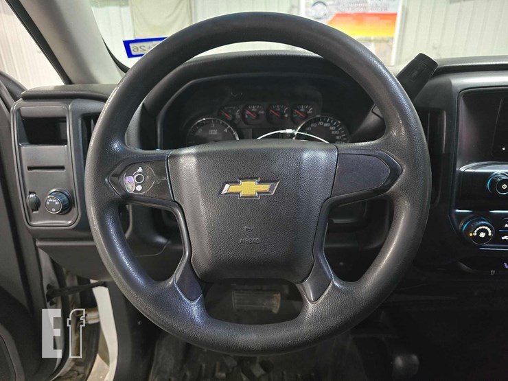 2015-chevrolet-silverado-1500-image-10