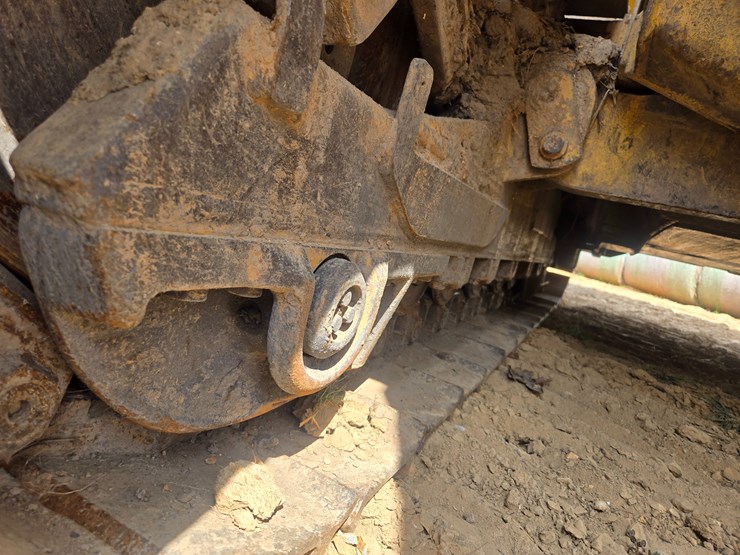 2005-caterpillar-953c-image-78