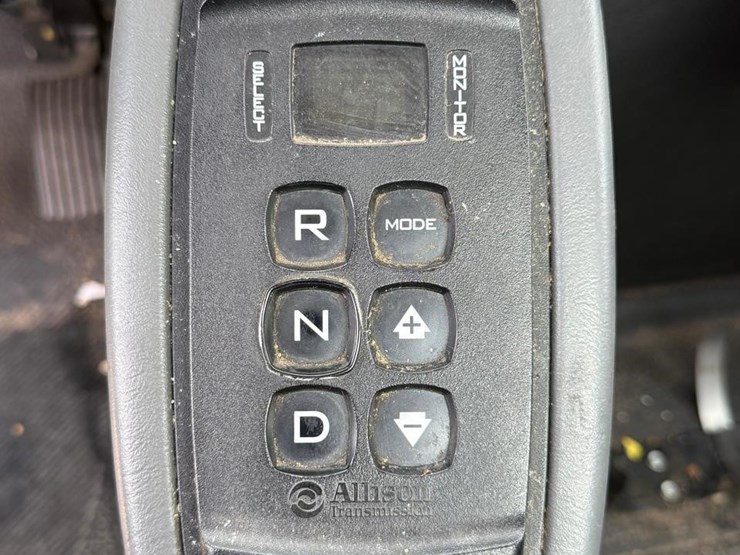 2016-international-durastar-4400-image-19