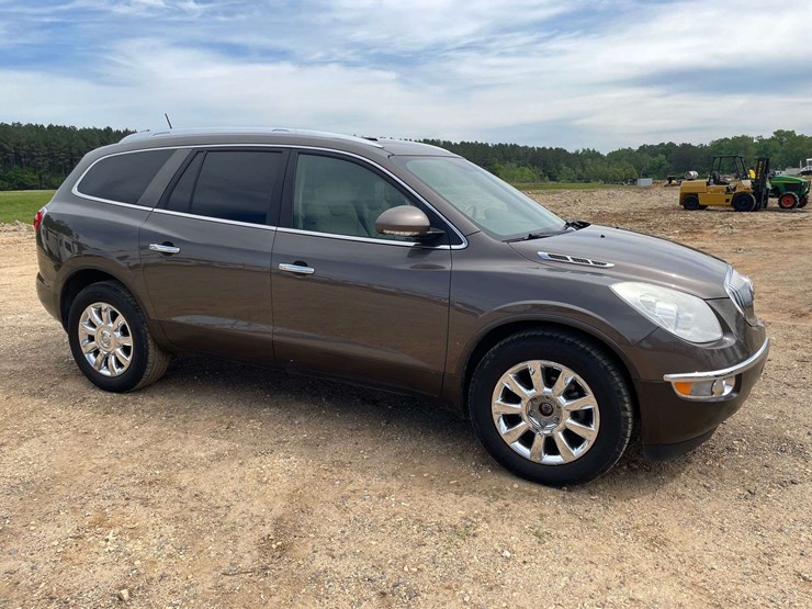 2011-buick-enclave-cxl-image-4