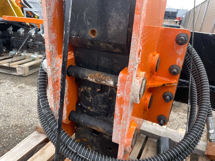 #7031-•-unused-wolverine-pd1-12-03d-skid-steer-hydraulic-post-pounder-(o11)-image-7