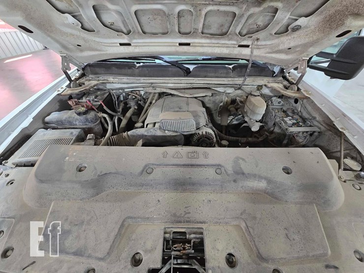 2014-chevrolet-2500hd-image-15