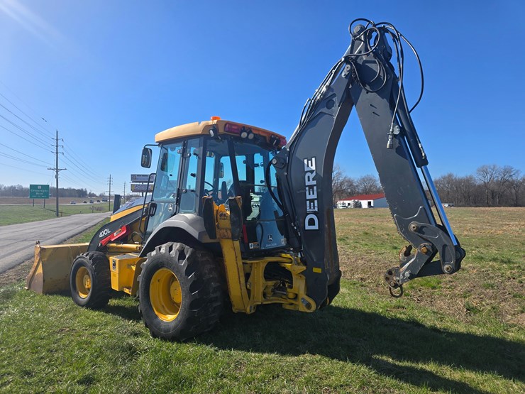2015-deere-410l-image-6