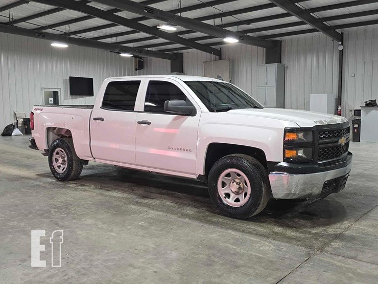 2015-chevrolet-silverado-1500-image-2