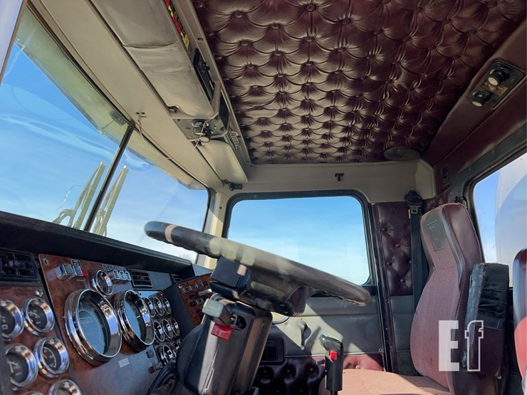 1999-kenworth-t800-image-53