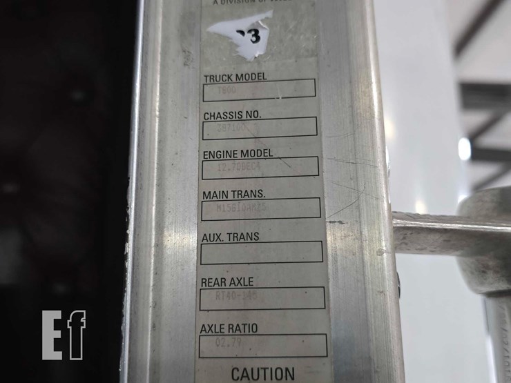 2003-kenworth-t800-image-28