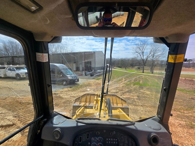 2005-caterpillar-953c-image-61