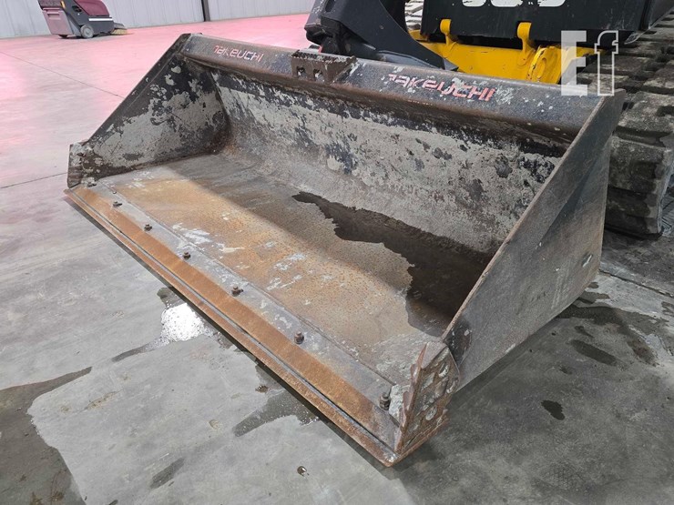 2021-jcb-3ts-8t-image-9