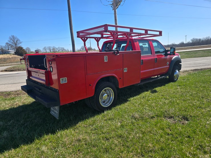 2016-ford-f550-image-11