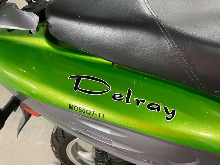 #1468-•-2011-taizhou-moped-(has-wi-title)-(d)-image-12