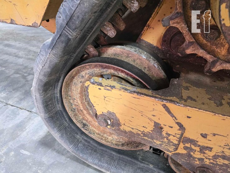 2018-caterpillar-259d-image-35