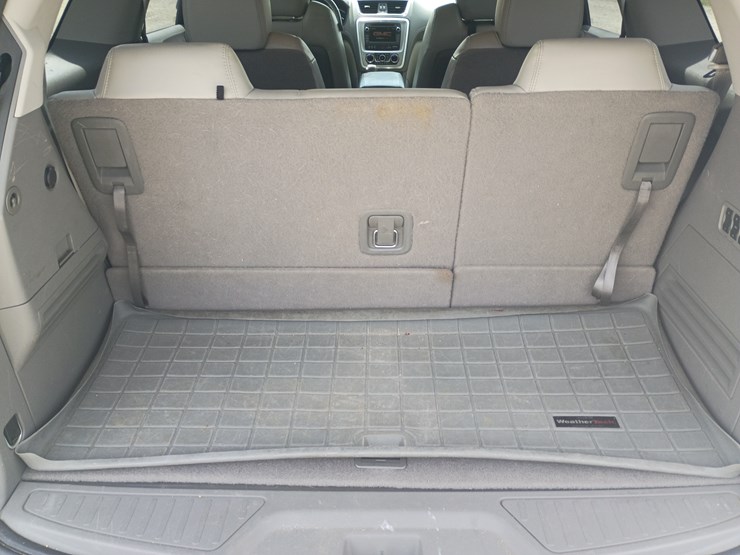 2017-gmc-acadia-image-67