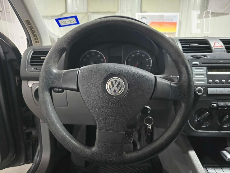 2007-volkswagen-jetta-image-10