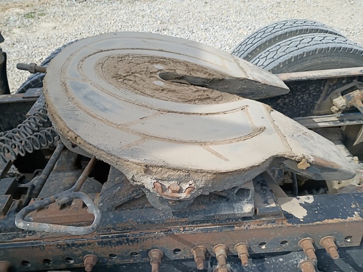 2009-freightliner-cascadia-125-image-91