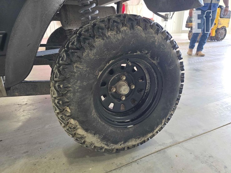 2019-club-car-carryall-1700-image-19