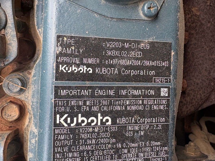 2007-bobcat-335-image-37