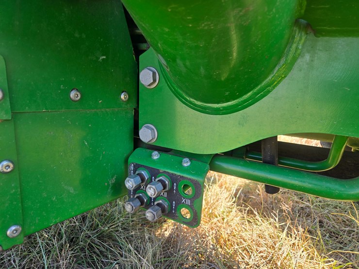 2019-john-deere-5100e-image-67