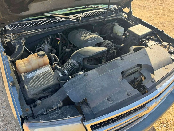 2006-chevrolet-1500-image-12