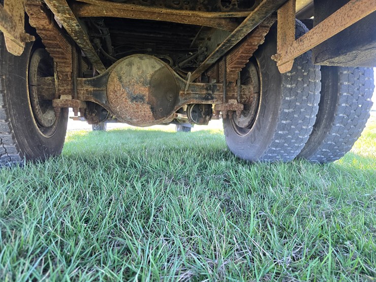 2008-international-durastar-4300-image-90