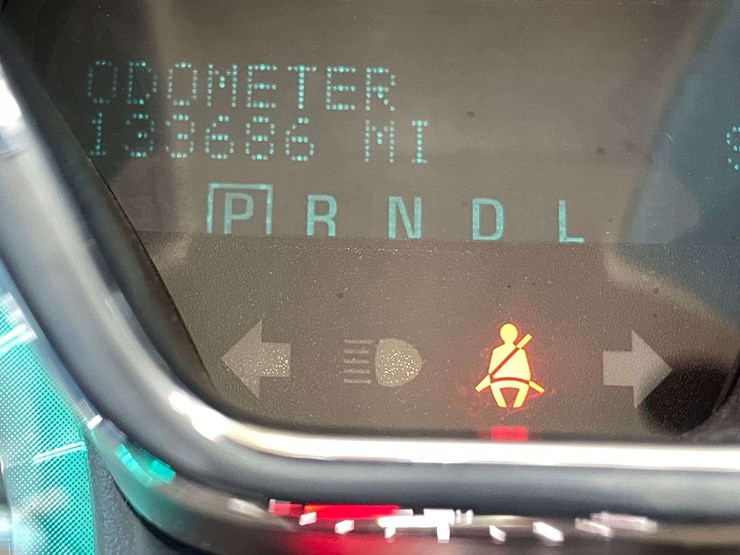 2017-chevrolet-traverse-image-25