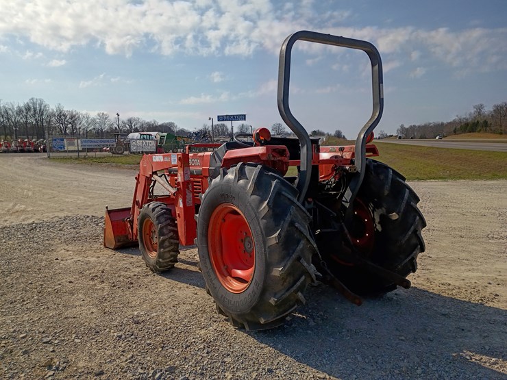 2001-kubota-l4300-image-5