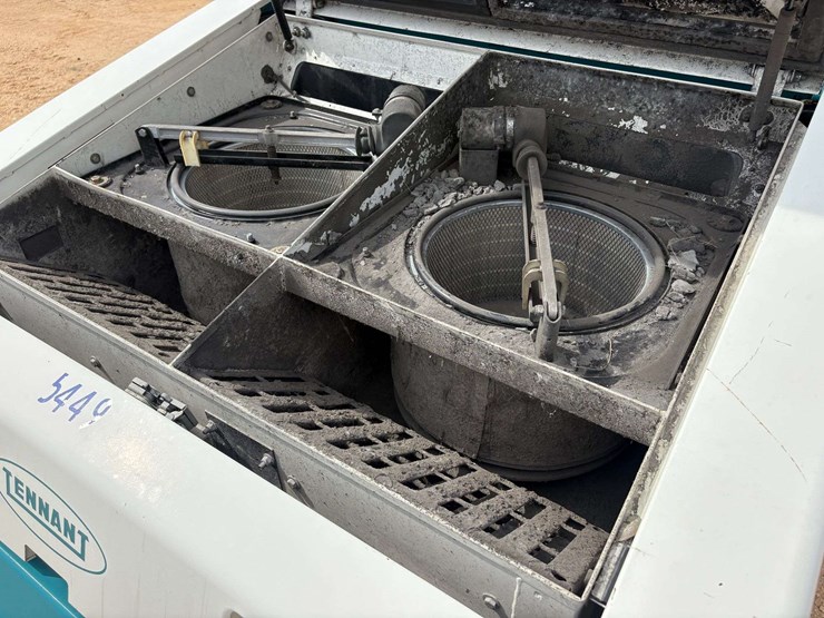 tennant-800-image-19