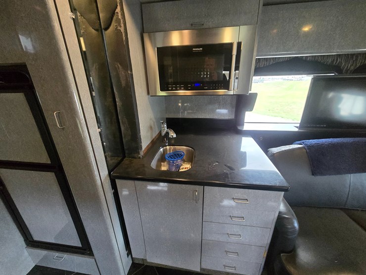 1990-international-4900-image-44