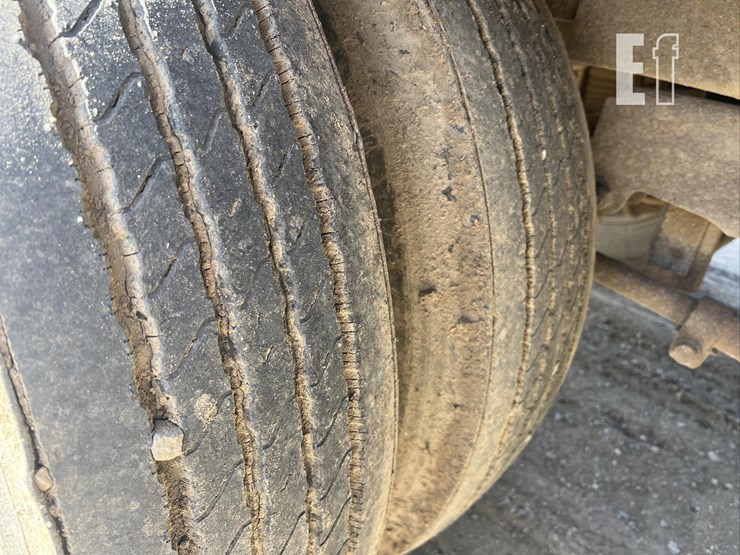 2009-merritt-53-ft-image-12