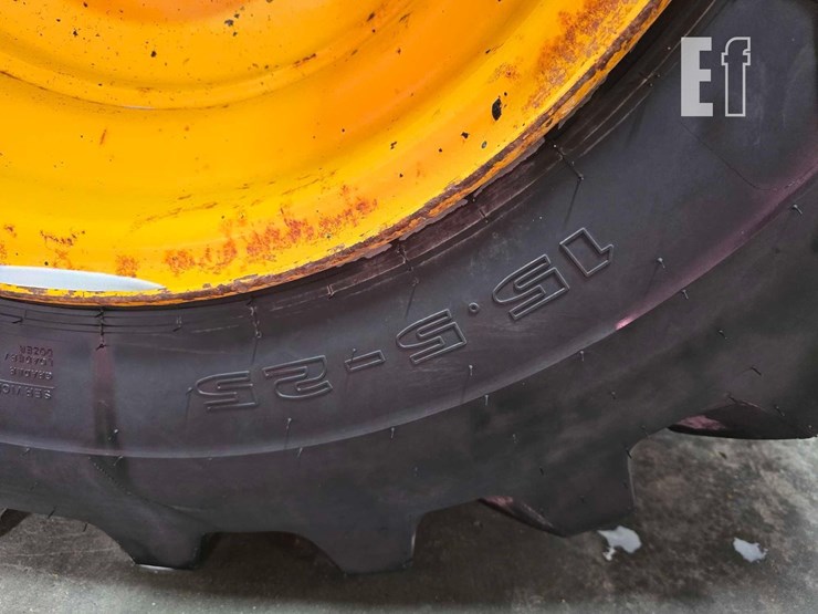 2008-jcb-930-image-23