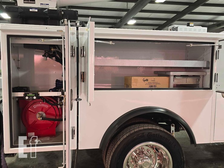 2024-ford-f550-sd-image-23