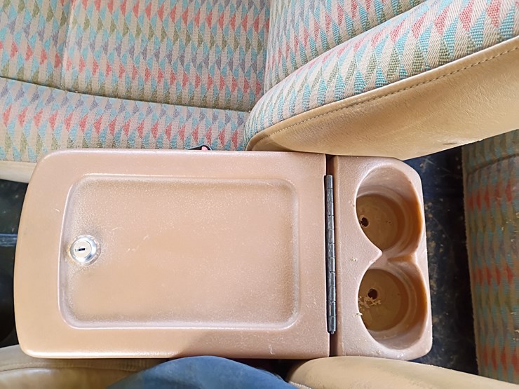 1997-jeep-wrangler-image-46