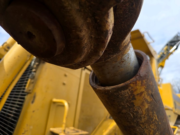 1970-caterpillar-d8l-image-42