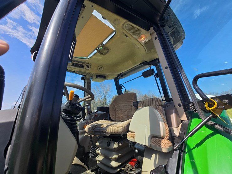 #22600-•-2024-john-deere-5090-tractor-image-50